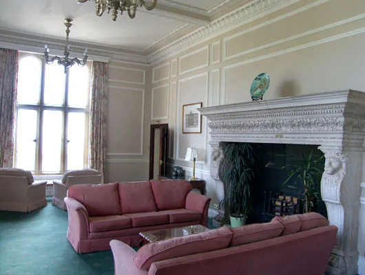 Mortar repairs and shelter coat to bar lounge windows